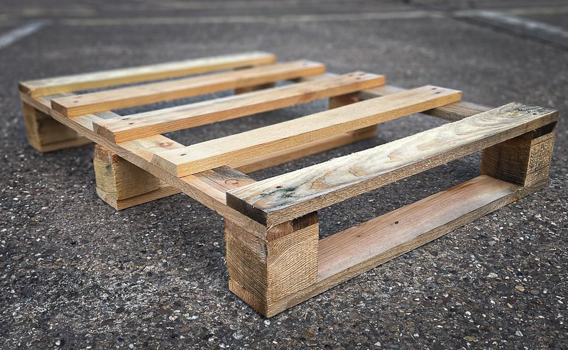 used wooden half-Euro pallet