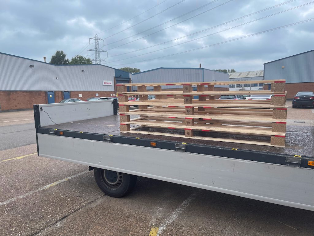 Nationwide Long Pallet Delivery